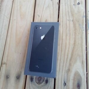 Apple Iphone 8 Space Gray Box Only